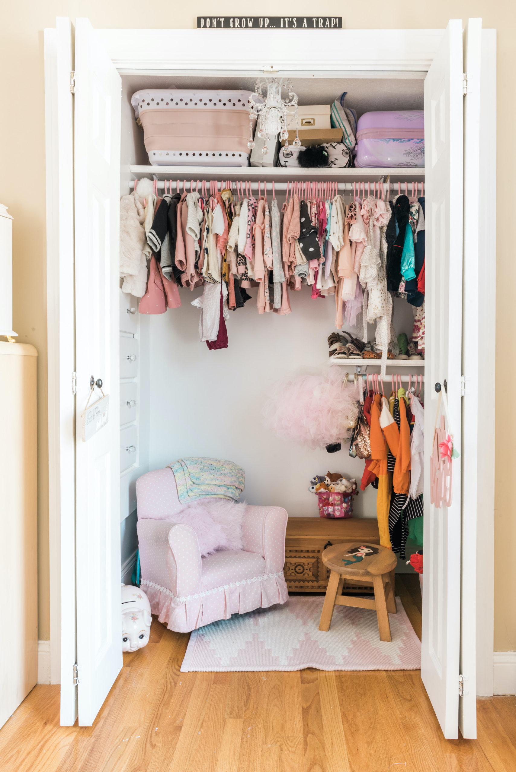 5 Tips to Organize Your Toddler's Closet - Fashionably Kate & Co.