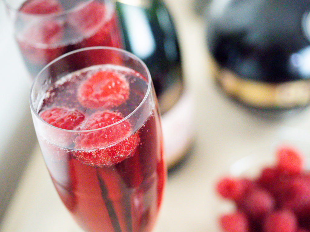 kir-royale-recipe-cocktail-recipe