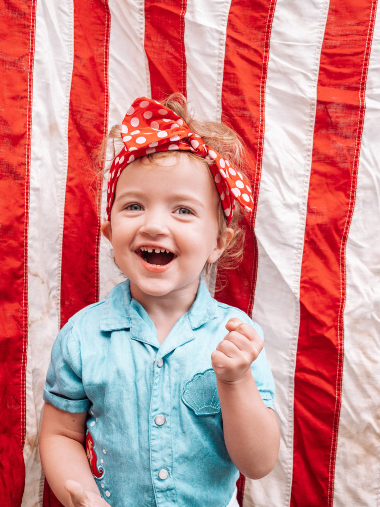 rosie-the-riveter-last-minute-halloween-costume