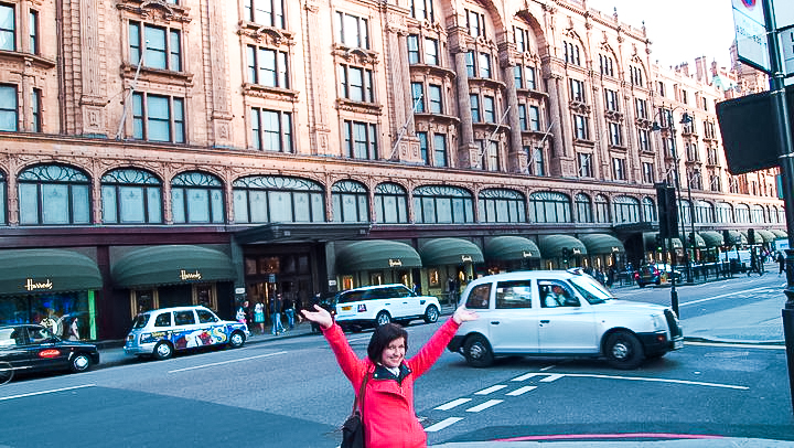 harrods-london-travel-guide