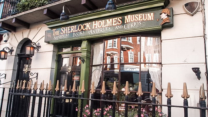 sherlock-holmes-museum-london-travel-guide