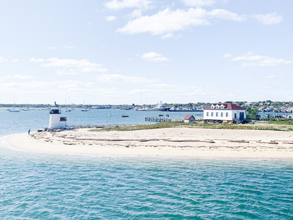 nantucket-travel-blogger-guide