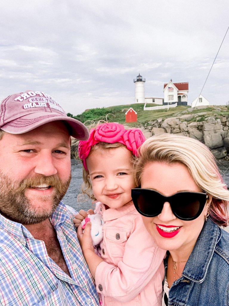 travel-blogger-new-england-nubble-lighthouse